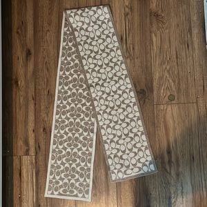 COACH SCARF